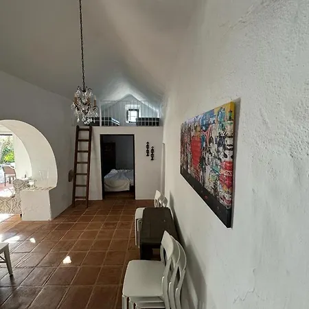In Pueblo With Private Pool And Sea Views With 4 Bedrooms